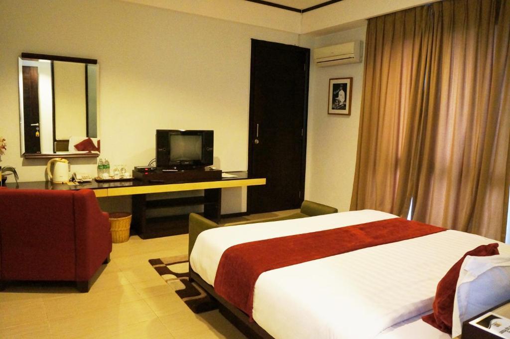 Rumah Nenek Hotel And Restaurant Padang  Exteriér fotografie